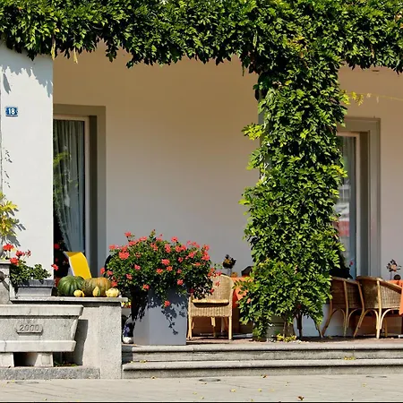 Hotel Hotel Beausite Budget Unterseen