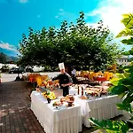 Hotell Beausite Garden Apartment & Budget Rooms Unterseen